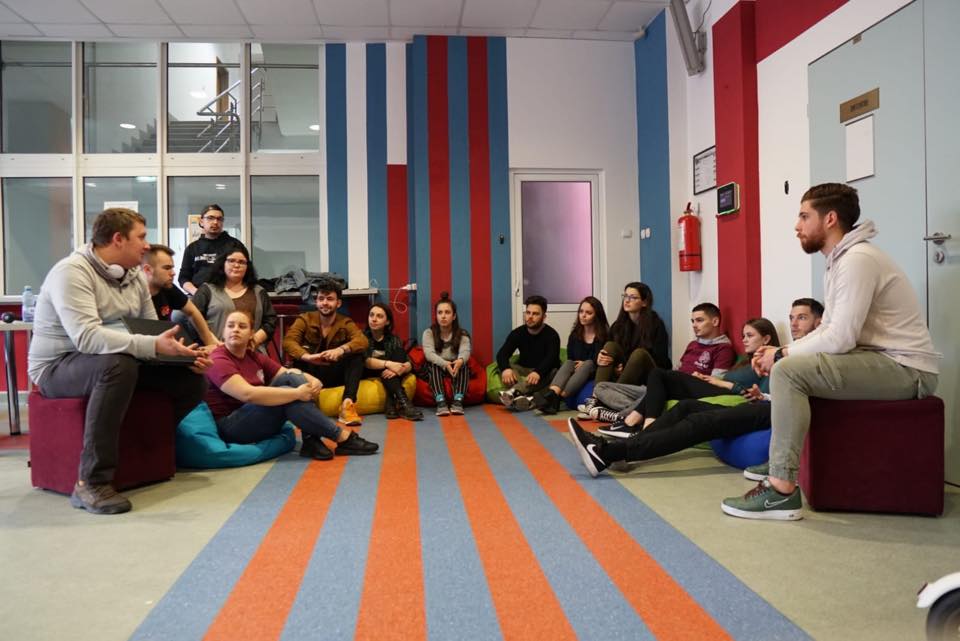 MindSpark, tabără de vară la Cluj pentru studenții interesați de științe politice, comunicare și media