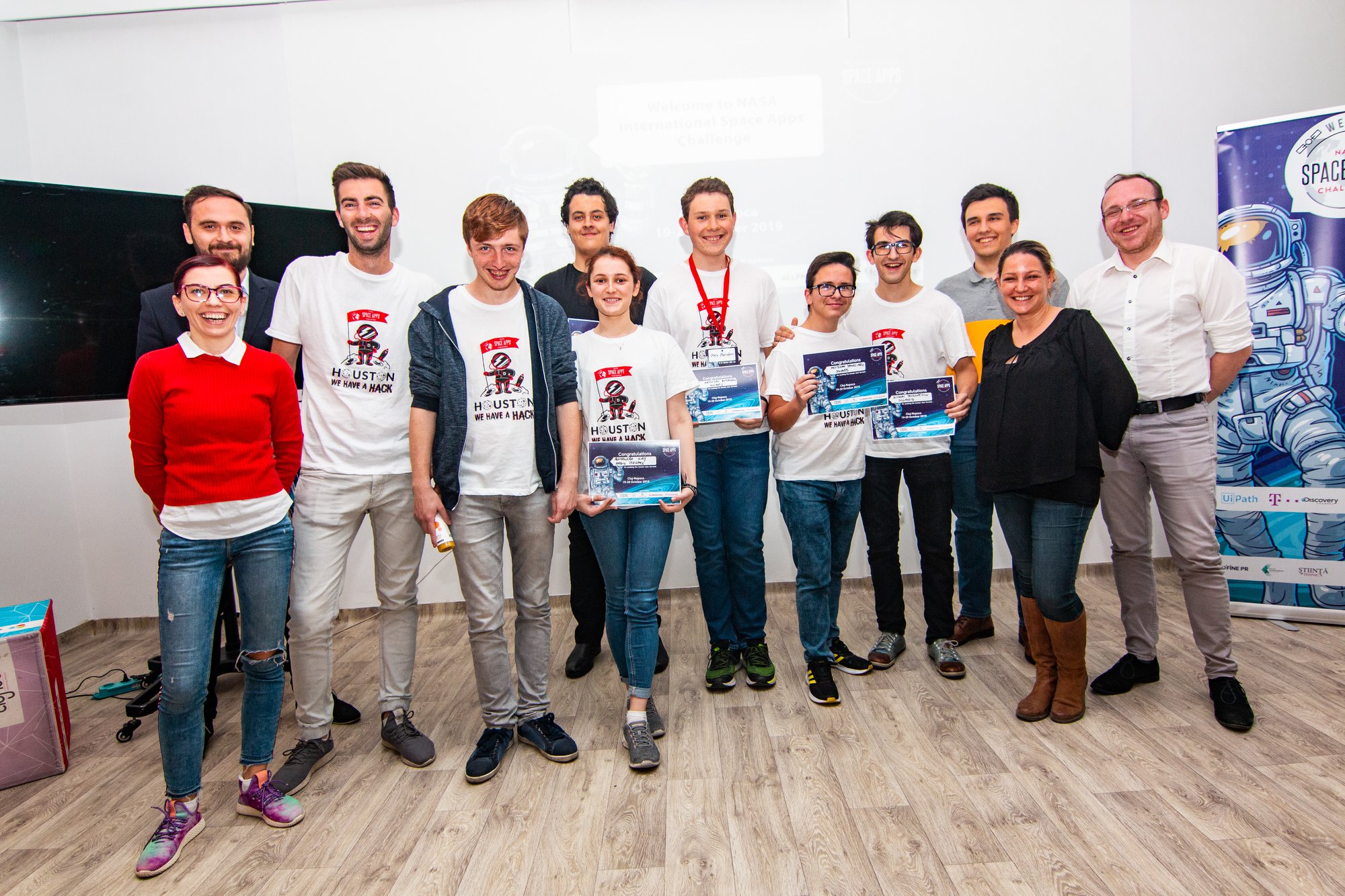 Două echipe din Cluj s-au calificat pentru etapa internațională a competiției Space Apps Challenge sub egida NASA