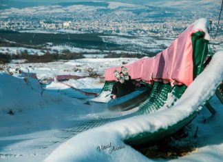 Bucurie pentru amatorii de săniuș: pârtia de tubing din Feleacu a fost redeschisă