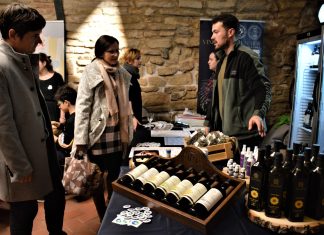 USAMV Cluj își prezintă produsele producție proprie la târgul Arte & Bucate de la Muzeul Etnografic