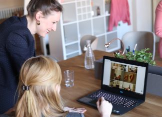 Profesiile viitorului: ce să studiezi acum pentru a avea un loc de muncă bun în viitor? Un articol realizat în parteneriat cu Jooble.