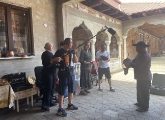 Proiectul ROMA’S STORIES, platforma digitală care prezintă aspectele unice ale culturii romilor