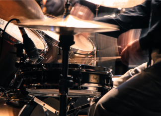 Explorează magia instrumentelor muzicale de percuție