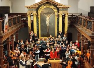 Concert extraordinar de Crăciun la Biserica Piaristă din Cluj, susținut de Schola Cantorum Transsylvaniensis