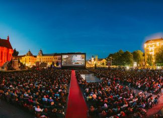 Meciul România – Belgia se vede în Piața Unirii din Cluj-Napoca, la TIFF