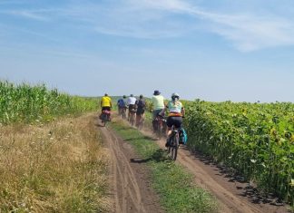 Electric Ride, o călătorie pe două roți la Electric Castle, pentru un Cluj mai curat: “Festivalierii pot deveni ambasadori ai schimbării”