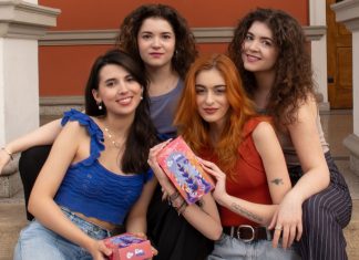 Coliva reinterpretată ca suvenir prin Co-Live a Little, un kit DIY lansat de patru tinere din Cluj