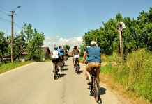 Tur cu bicicleta și degustare la producători locali, pe 2 august, lângă Cluj