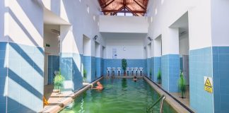 Nou program de transport Cluj-Napoca – Băile Cojocna, sincronizat pentru 4 ore de relaxare în bazin