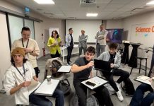 BMW TechWorks deschide la Cluj Science Café, hub de inovație pentru studenți și tineri