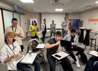 BMW TechWorks deschide la Cluj Science Café, hub de inovație pentru studenți și tineri