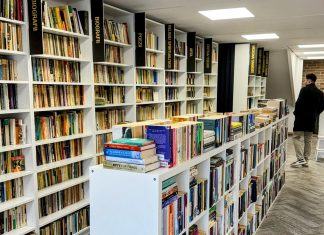 Târgul Cărții, cel mai mare anticariat din România, se extinde la Cluj-Napoca