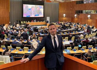 Aproape 40.000 de studenți români vor primi burse din fonduri UE, după demersurile lui Nicu Ștefănuță