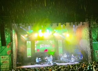 Lisa Simone a cucerit Jazz in the Park. Publicul a stat în ploaie pentru unul dintre cele mai emoționante concerte ale festivalului