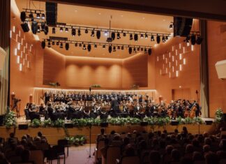 Concert caritabil cu muzică de film, orchestră, cor și balet, duminică la Cluj